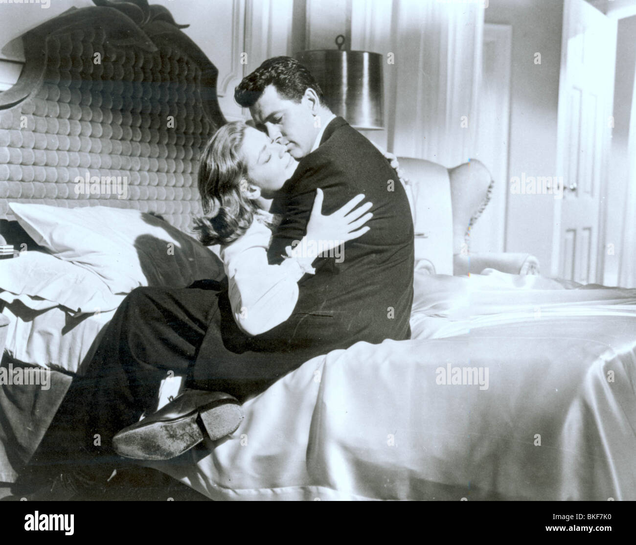 Écrit sur du vent (1956) Lauren Bacall, ROCK HUDSON WRW 006P Banque D'Images