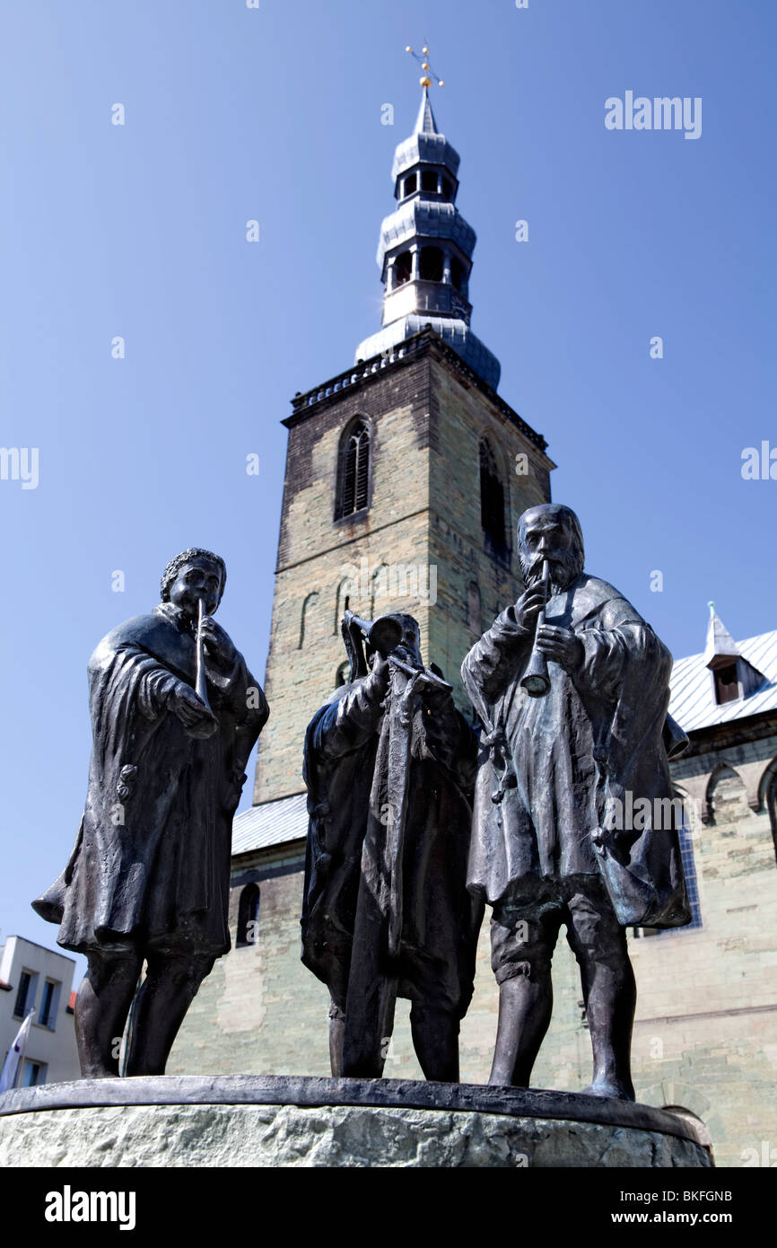 Aldegreverbrunnen Fontaine, en face de l'église Saint Petri, Soest, Rhénanie du Nord-Westphalie, Allemagne Banque D'Images