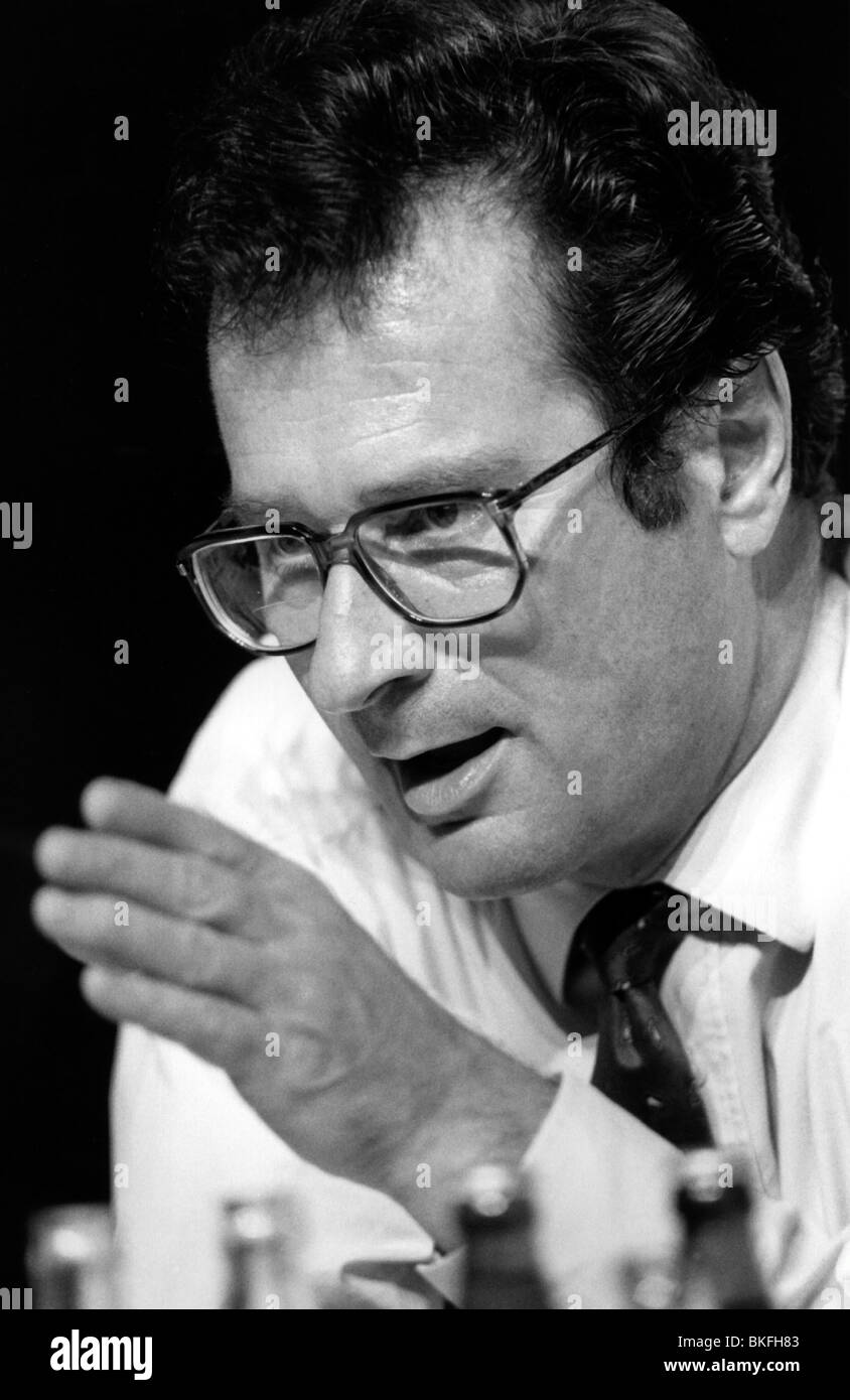 Kinkel, Klaus, * 17.12.1936, politicien allemand (FDP), portrait, ministre des Affaires étrangères, 1992, Banque D'Images