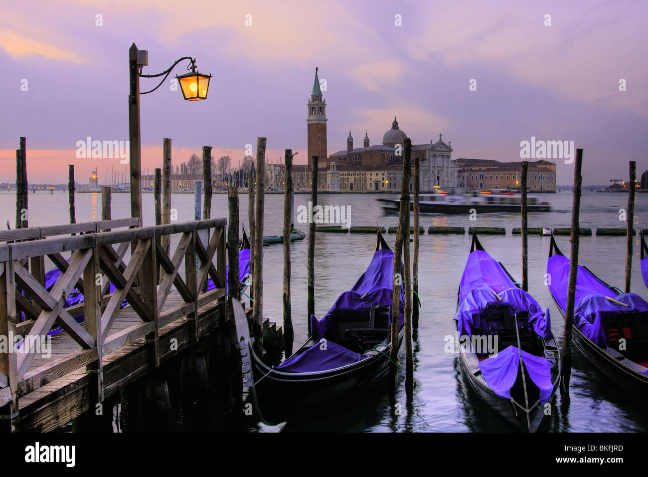 Grand Canal Venise au crépuscule. Banque D'Images