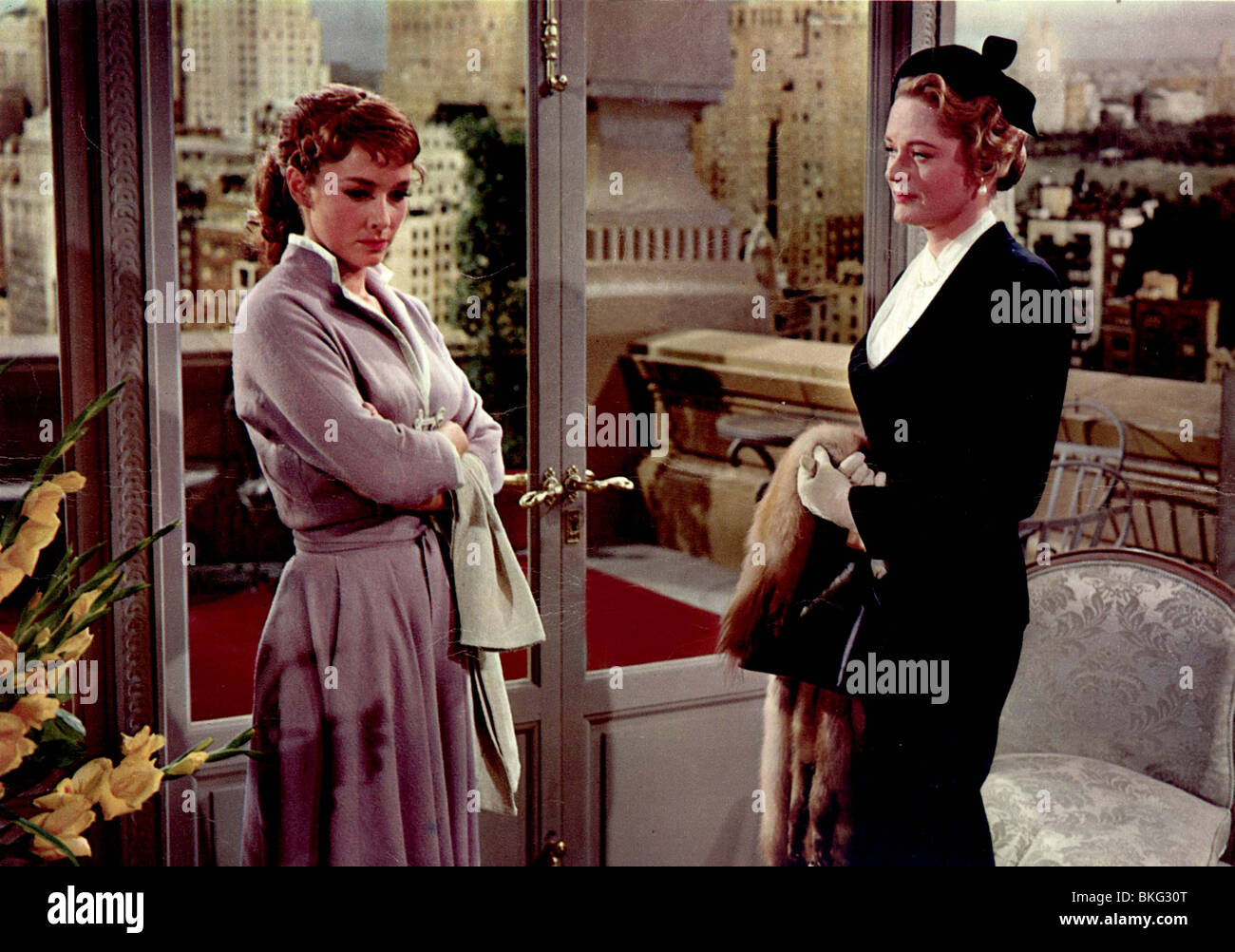 BEAU JAMES (1957) VERA MILES, ALEXIS SMITH 003BUJM LA RÉGIE Banque D'Images
