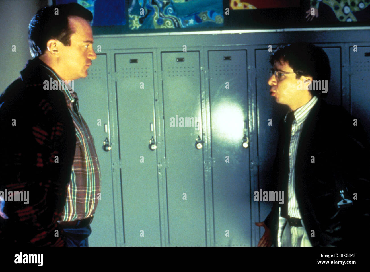 BIG BULLY (1995) TOM ARNOLD, Rick MORANIS 001 DU BIGU Banque D'Images