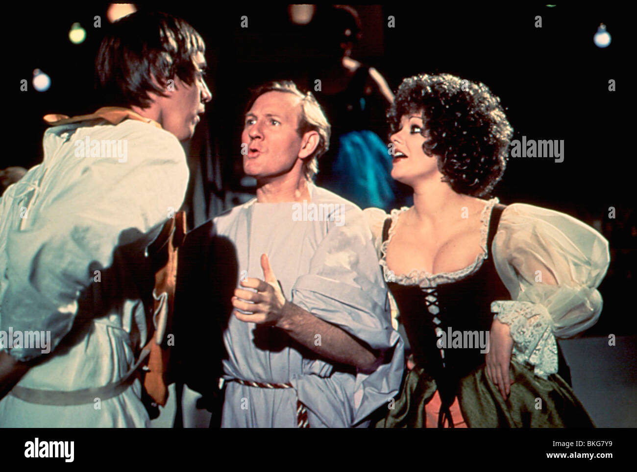 Médecin en difficulté (1970) LESLIE PHILLIPS DIT 005 Banque D'Images