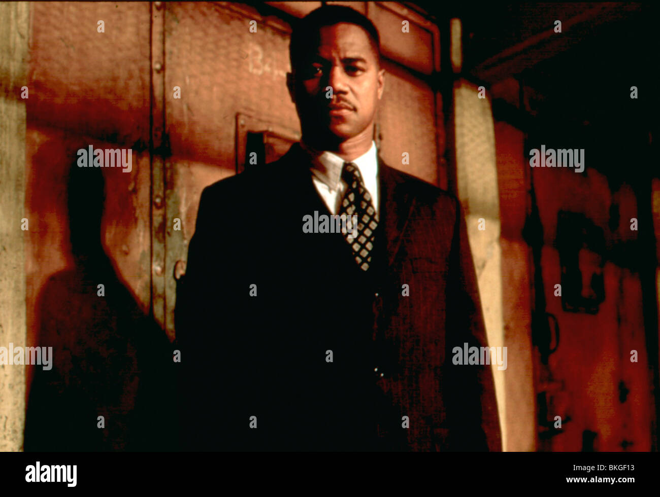 CUBA GOODING JR INSTINCT -1999 Banque D'Images