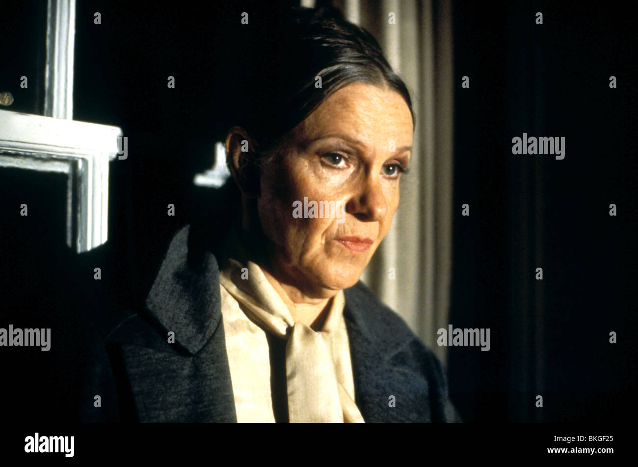 INTERIORS (1978) GERALDINE PAGE INTE 006 L Banque D'Images