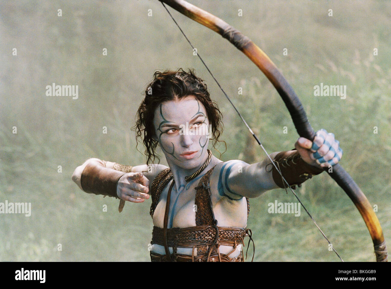 Le ROI ARTHUR (2004) Keira Knightley KART 001-24 Banque D'Images