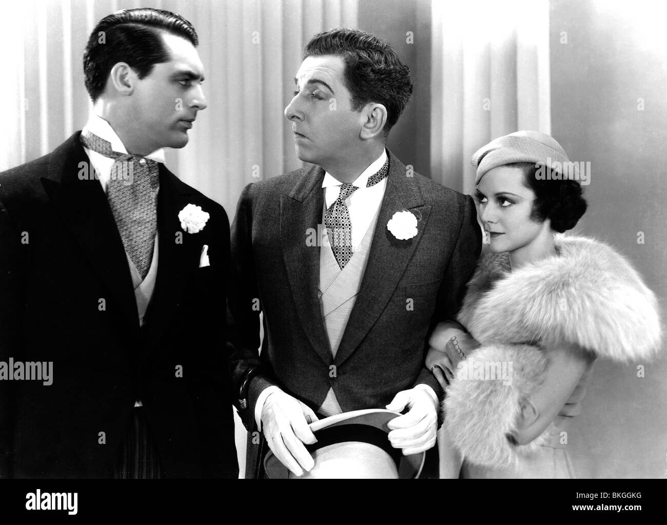 Il vaut mieux se faire (1934), Cary Grant, Edward Everett Horton, Helen MACK KMUP P 004 Banque D'Images