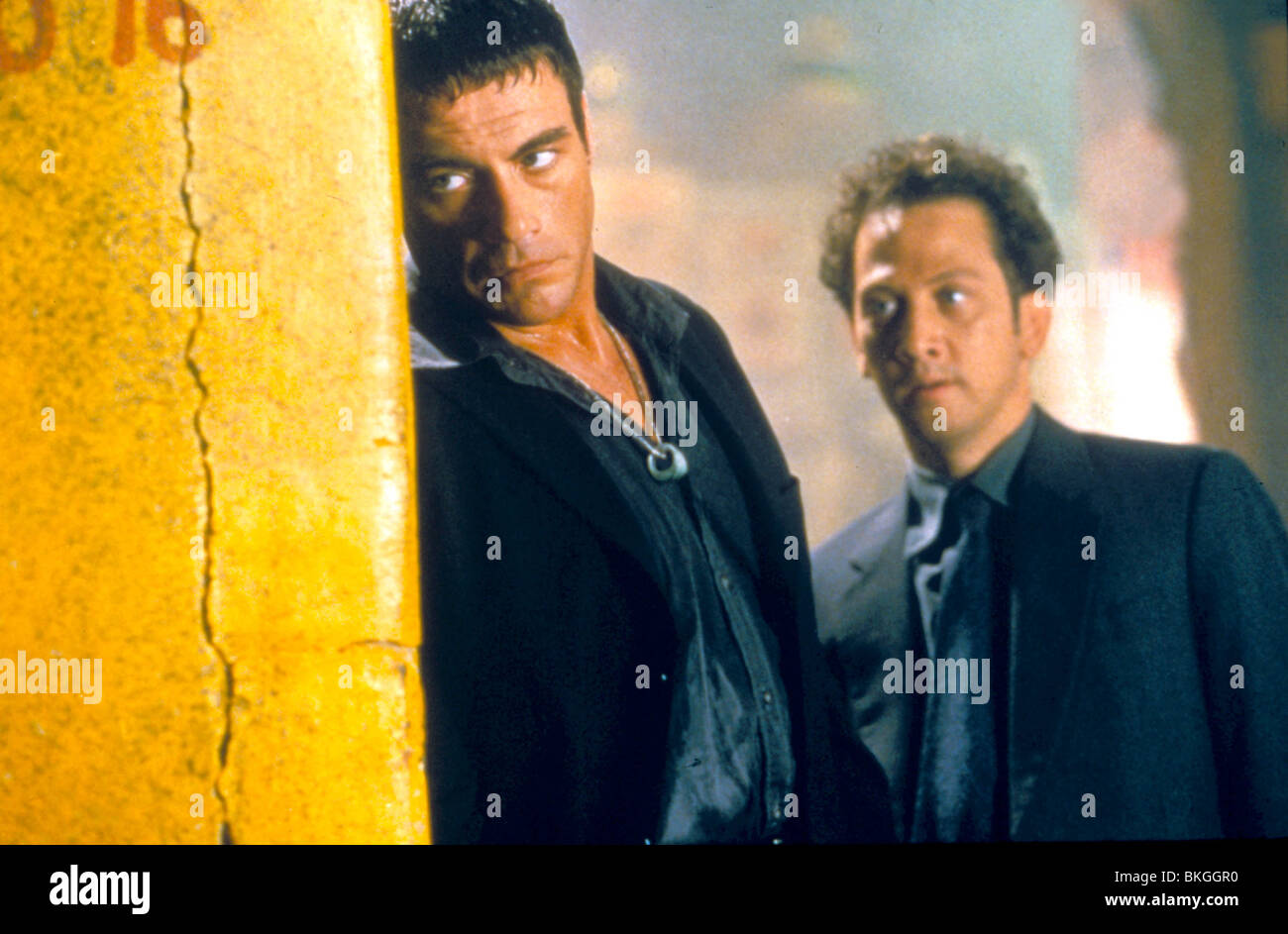 KNOCK OFF (1998) JEAN-CLAUDE VAN DAMME, ROB SCHNEIDER KOFF 009 Banque D'Images