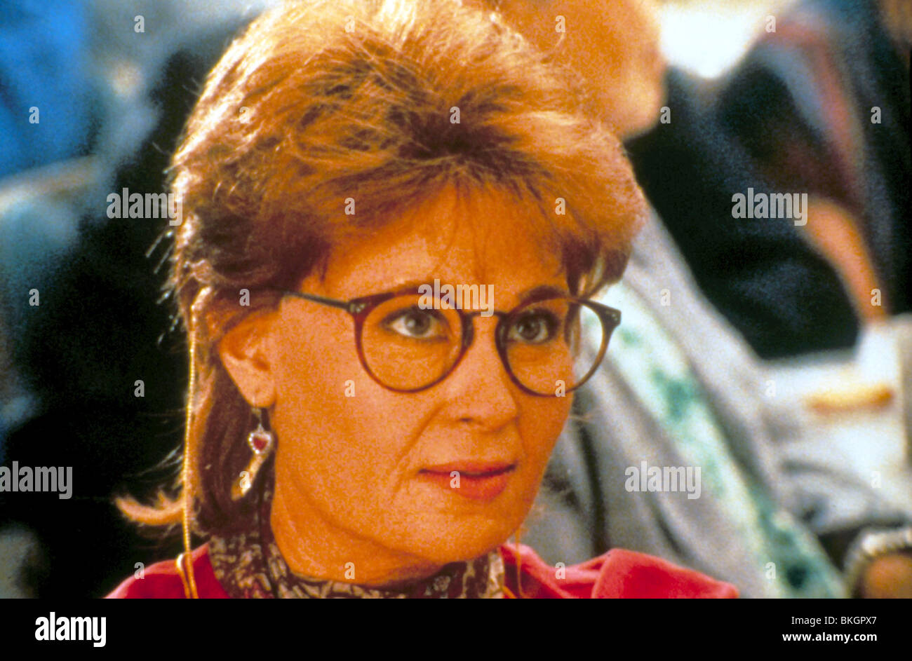 MR SATURDAY NIGHT (1992) JULIE WARNER MSN 036 Banque D'Images