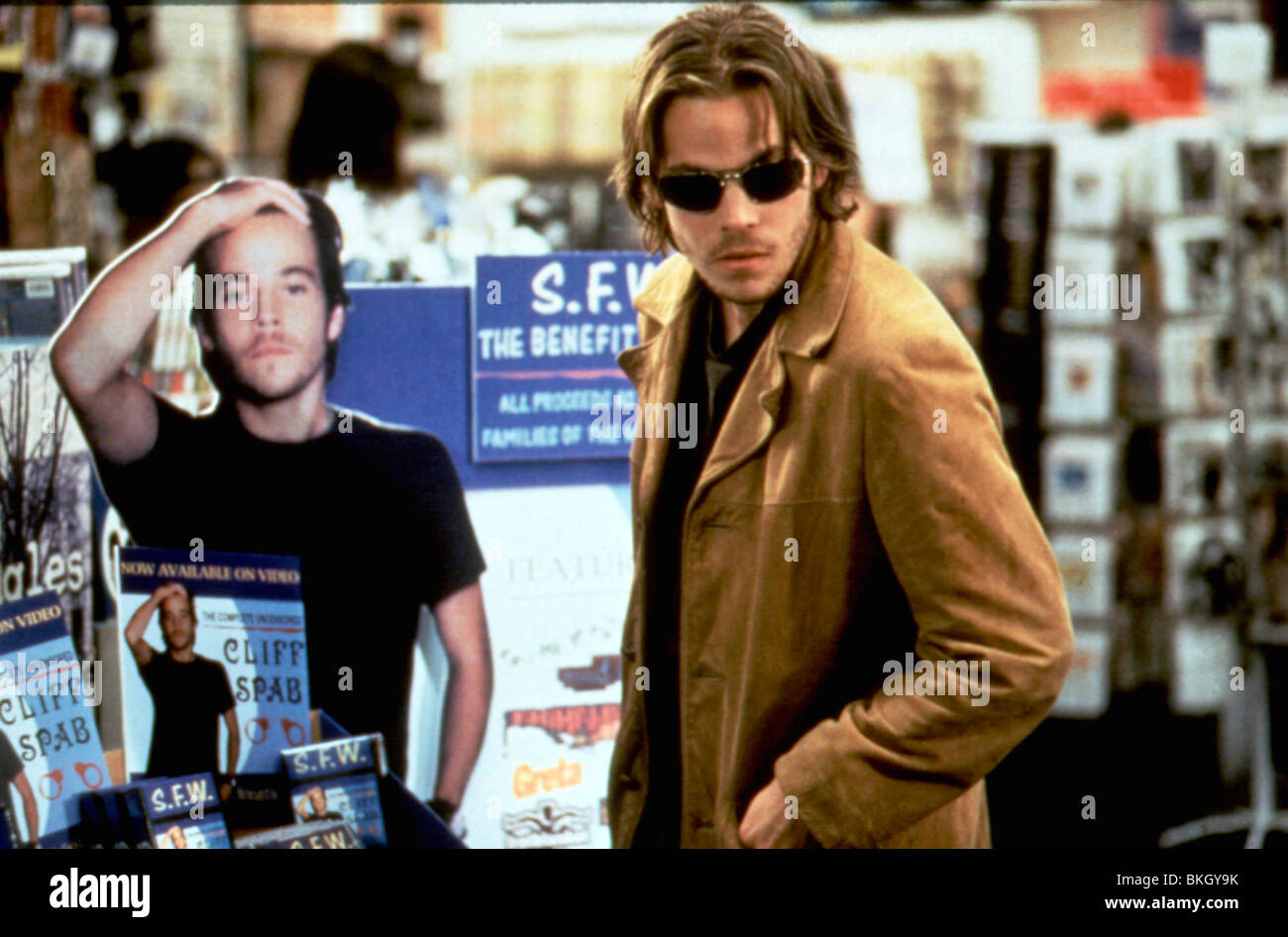 S. F. W. (1994) SFW (ALT) STEPHEN DORFF SFW 062 Banque D'Images