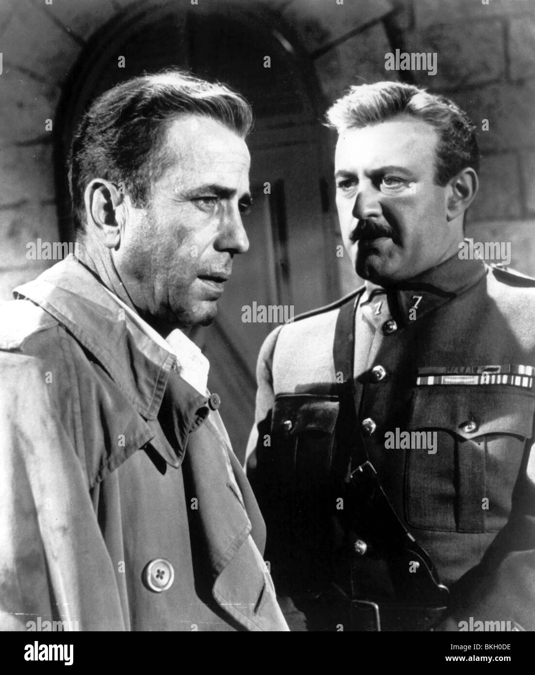 SIROCCO (1951) Humphrey Bogart, Lee J. COBB SRCO 001P L Banque D'Images