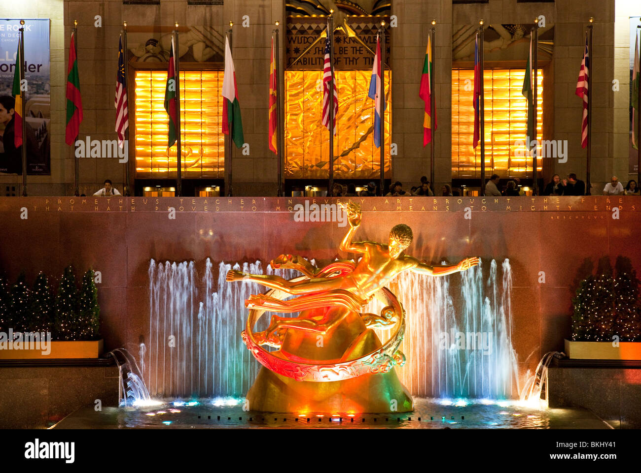 La statue de Prométhée (1934) de Paul Manship du Rockefeller Plaza, New York City USA Banque D'Images