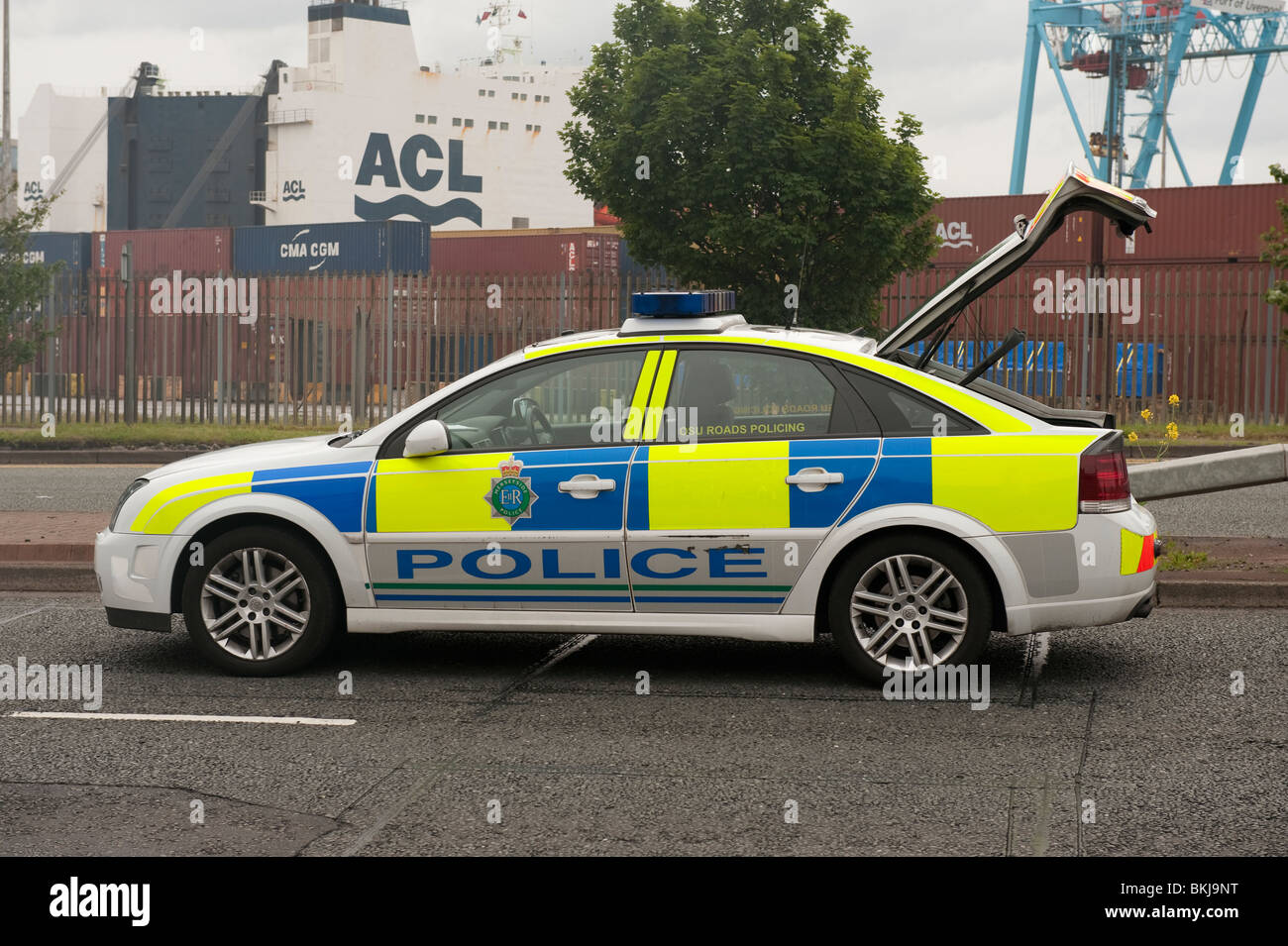 La Police de Merseyside voiture de la circulation à la fermeture des routes Banque D'Images