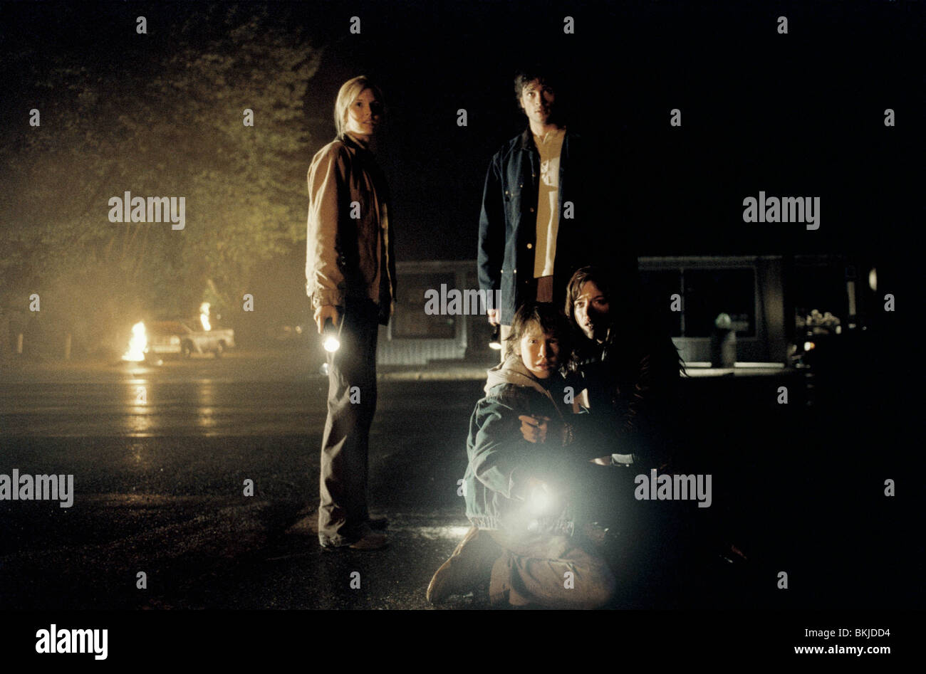 Le brouillard (2005) Maggie Grace, Tom Welling TFOG 001-11 Banque D'Images