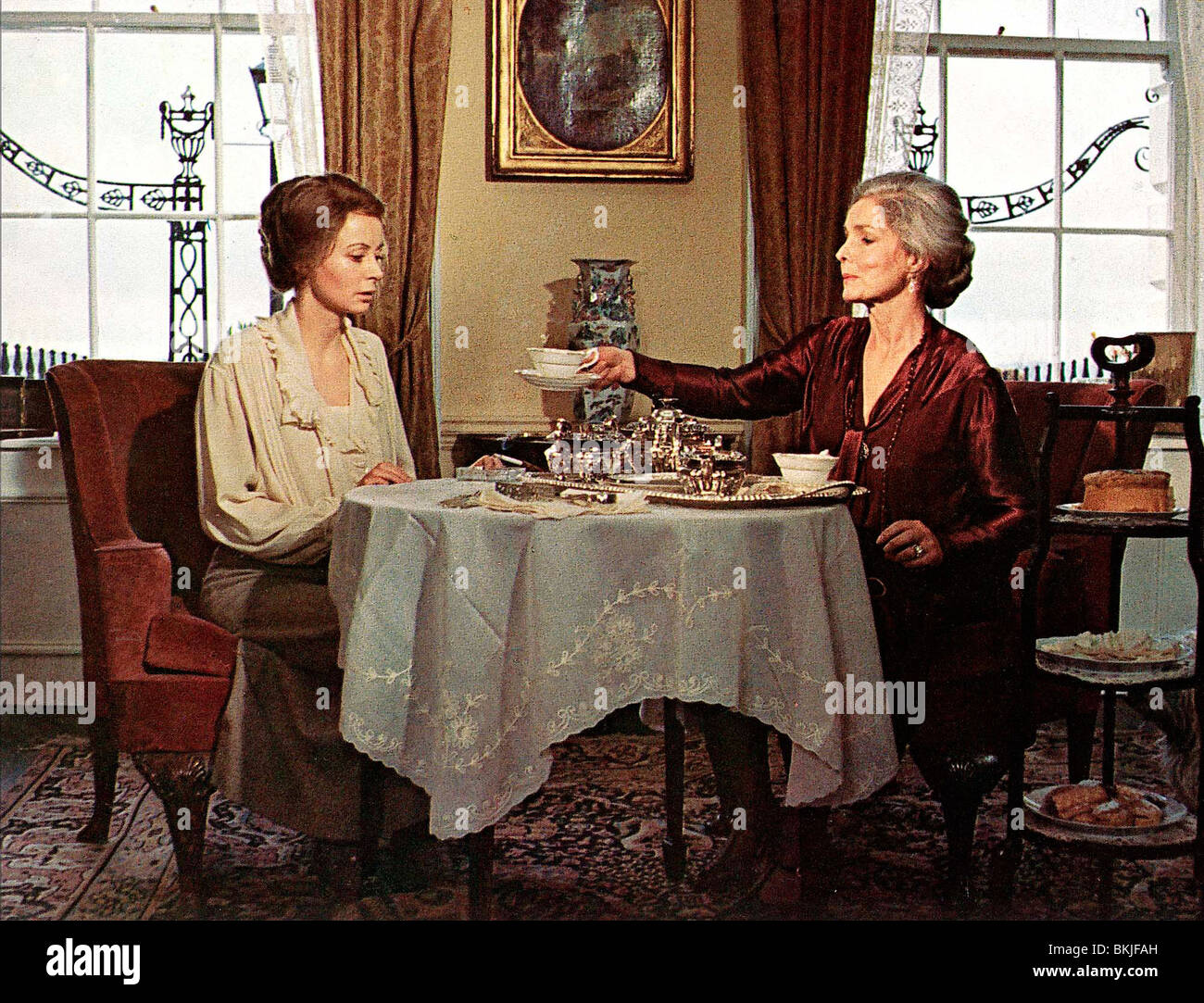 Le mercenaire (1973) SARAH MILES, ELIZABETH VENTES VOITURES FOH 003 Banque D'Images