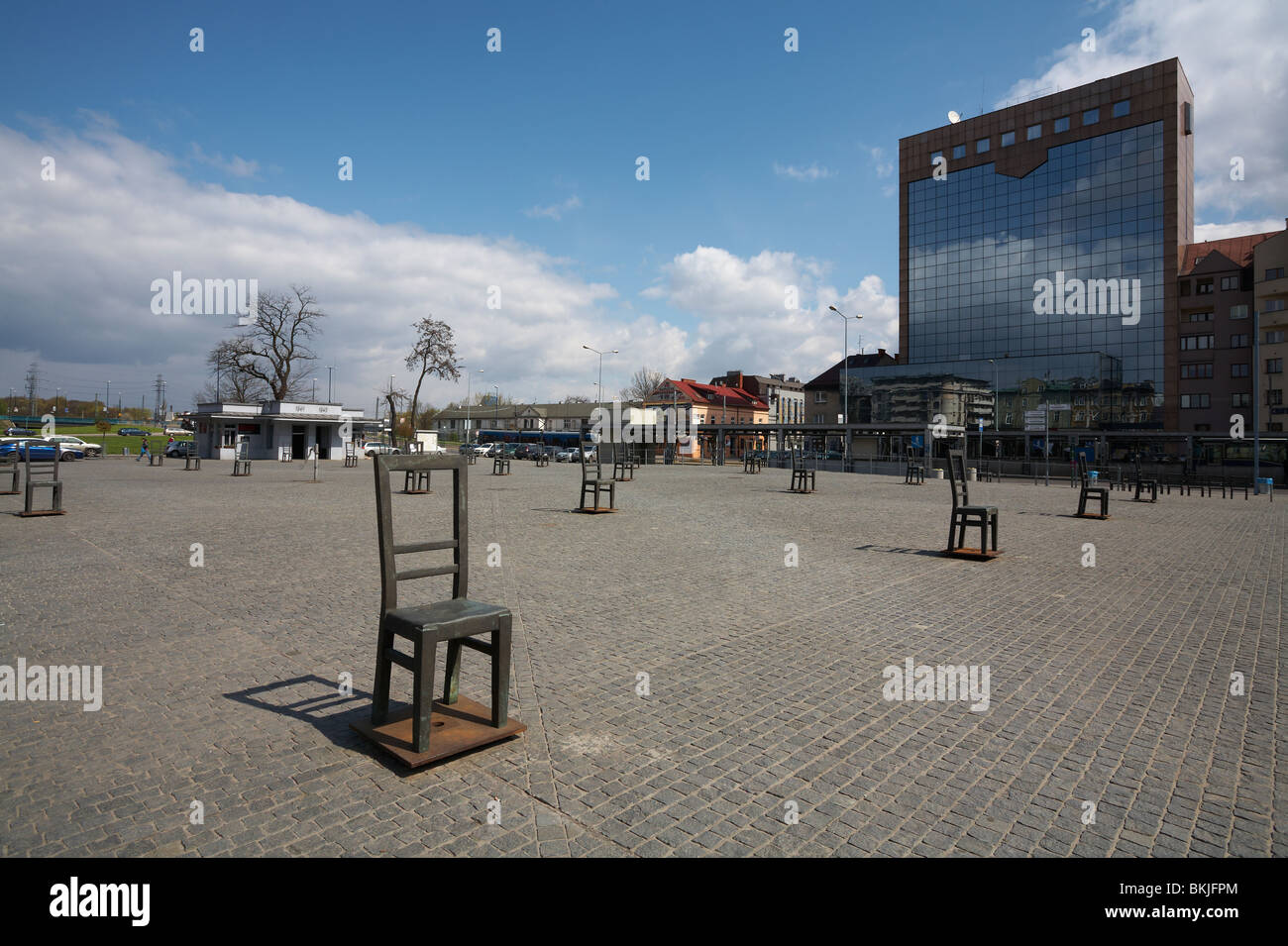 Europe Pologne Krakow Malopolska Podgorze Plac Bohaterow Getta (carré de l'Héros du Ghetto) Banque D'Images