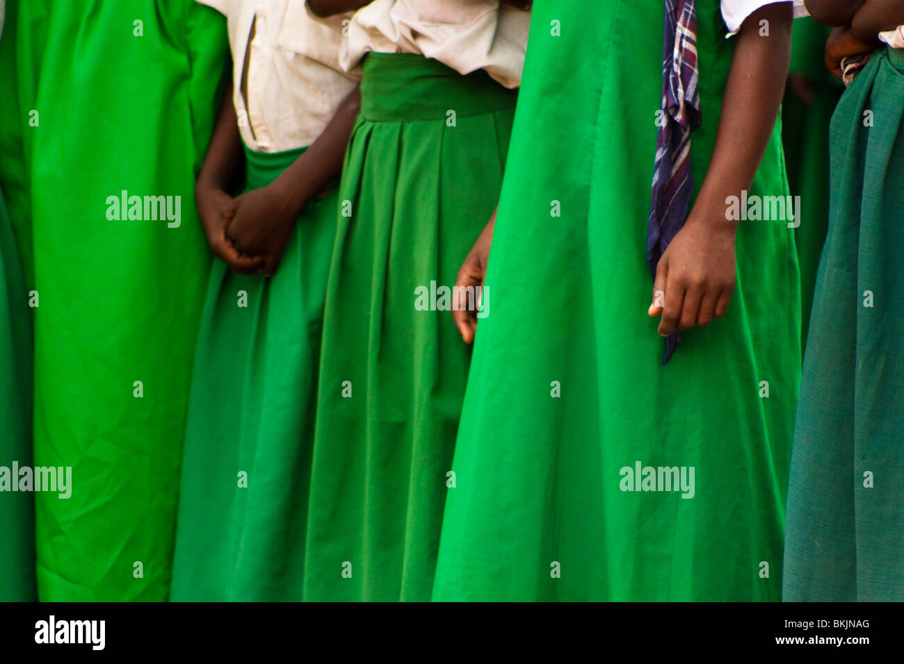 Les filles en uniforme scolaire au Kenya Banque D'Images