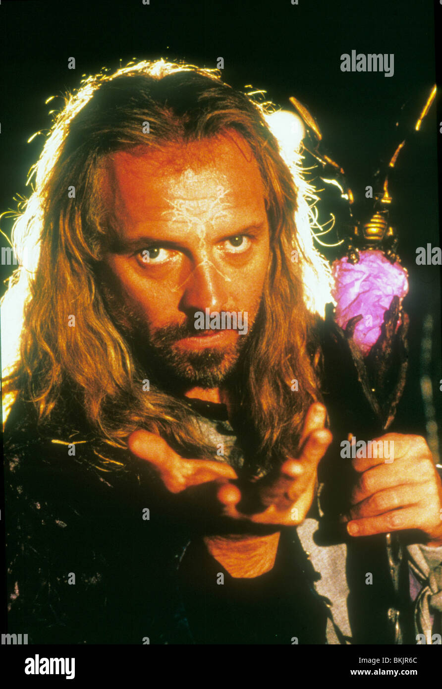 MERLIN : LE RETOUR (1999) Rik MAYALL MRLR 005 Banque D'Images