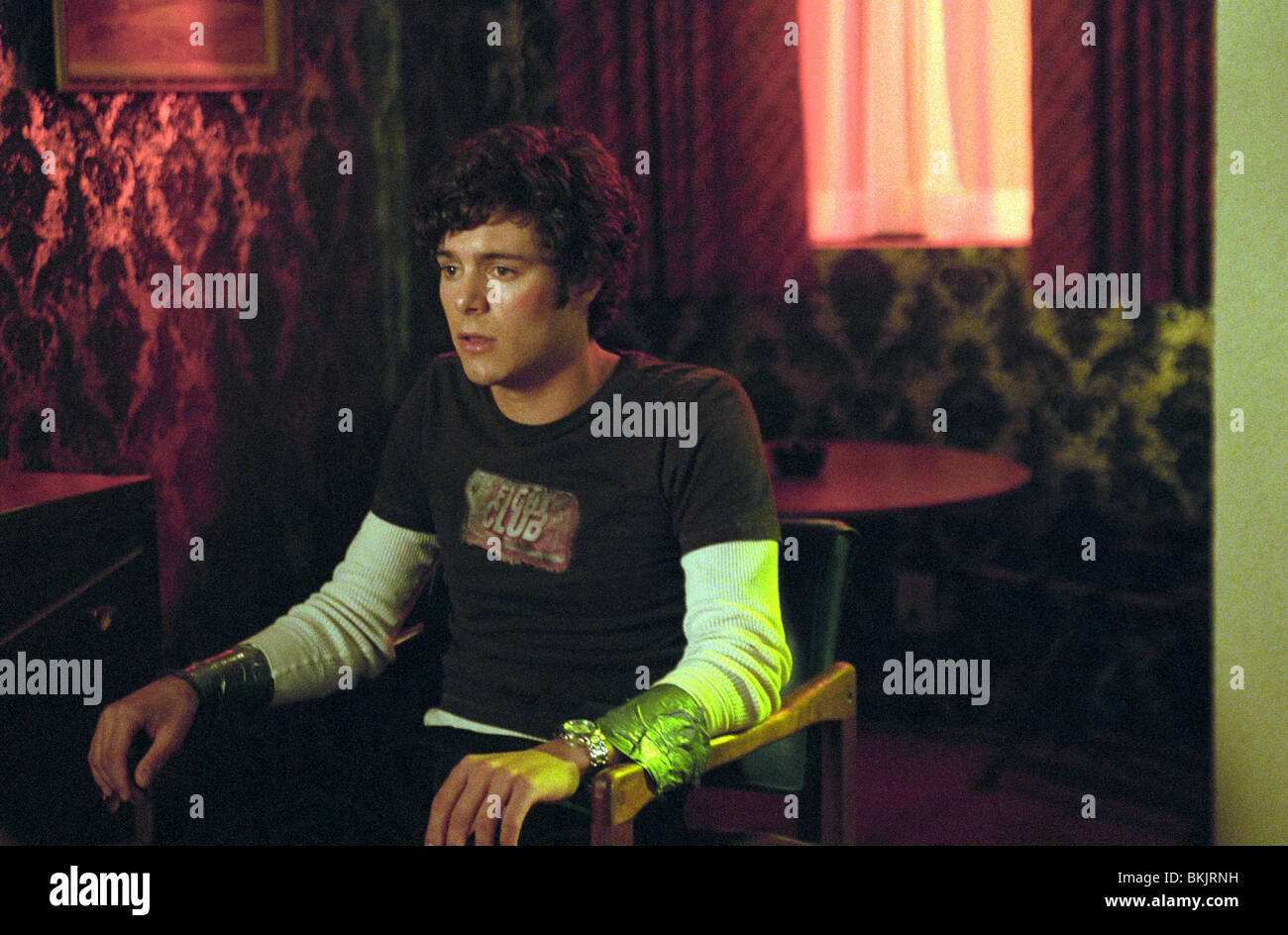 M. et Mme Smith (2005) ADAM BRODY MAMS 001-16 Banque D'Images