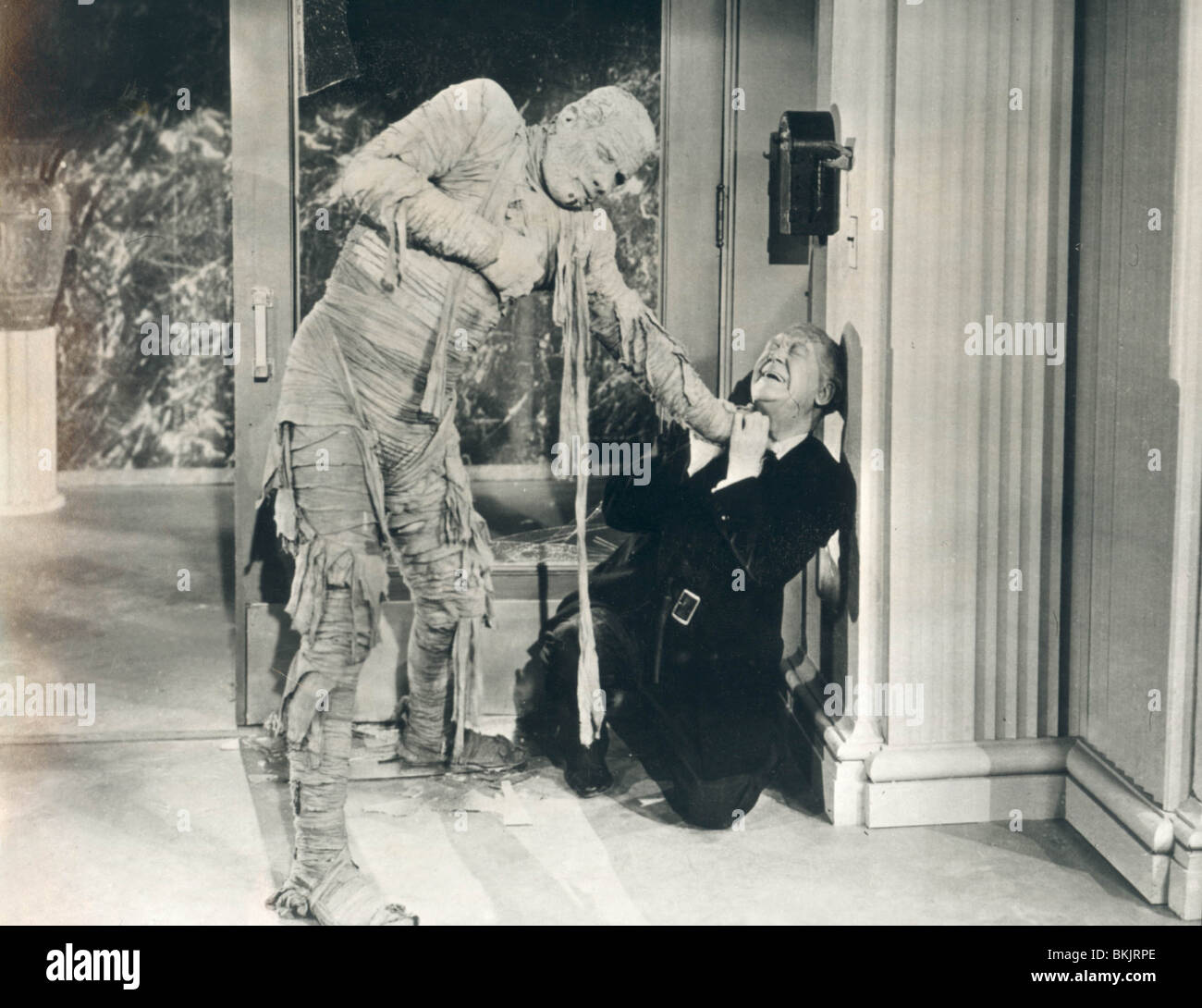 THE MUMMY'S GHOST (1944) LON CHANEY JR, FRANK REICHER MGHS 003P Banque D'Images