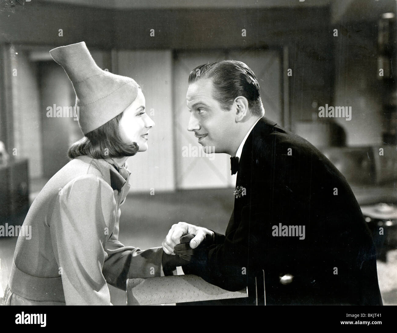 NINOTCHKA (1939), Greta Garbo, MELVYN DOUGLAS, Ernst Lubitsch (DIR) ANK 007 P Banque D'Images