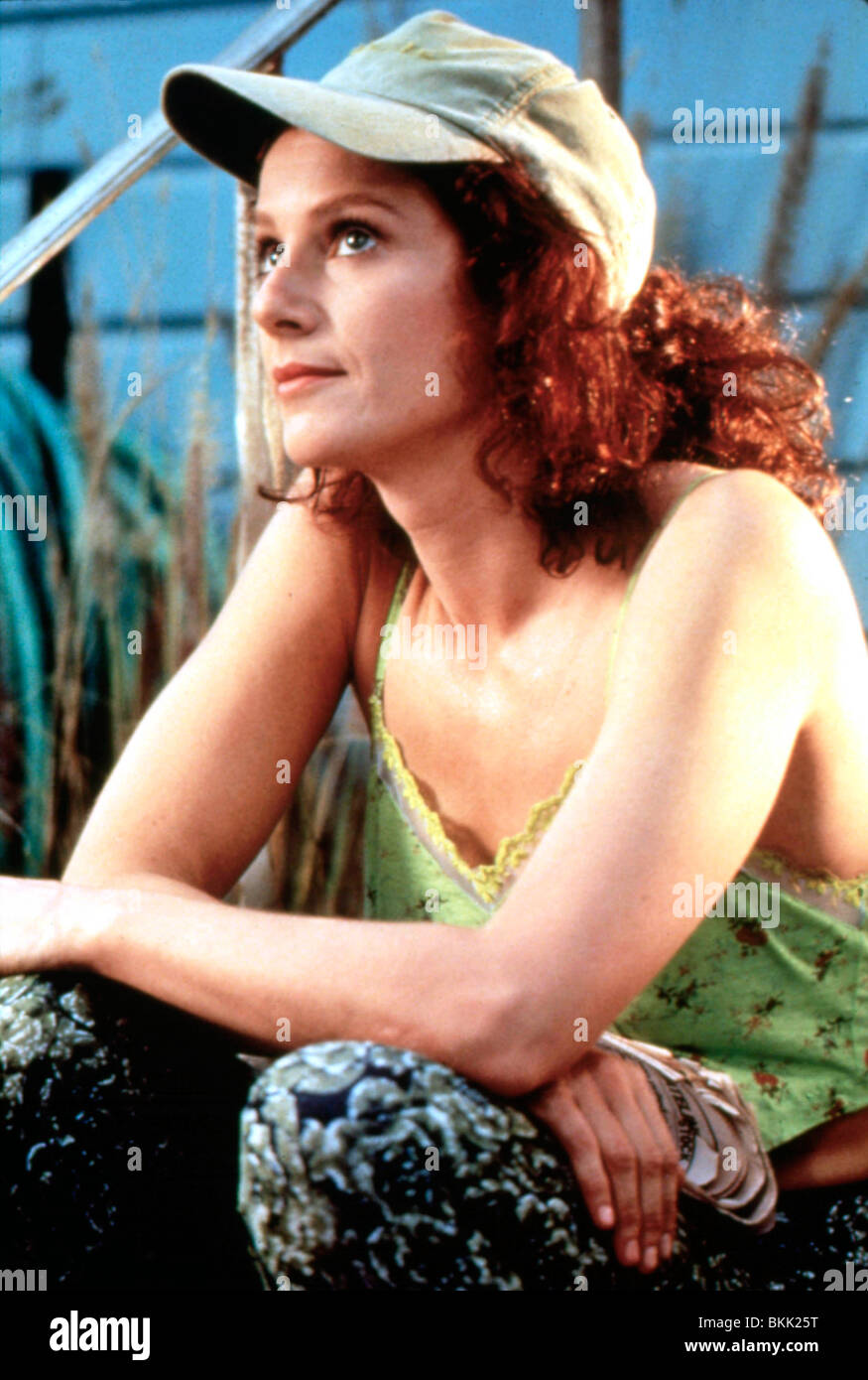 WILDER NAPALM (1993) Debra Winger WNAP 002 Banque D'Images