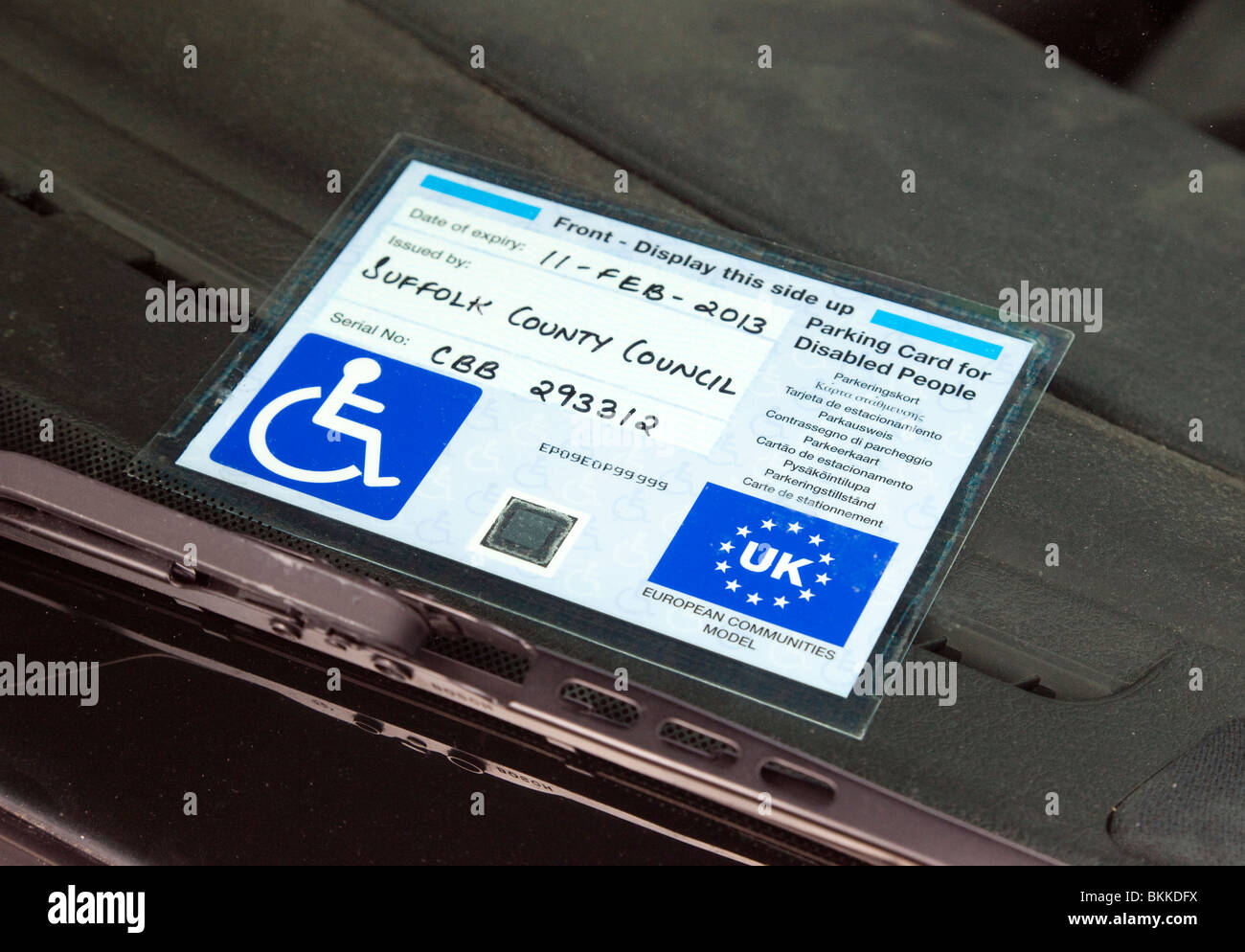Personnes handicapées carte de stationnement utilisé au Royaume-Uni Banque D'Images