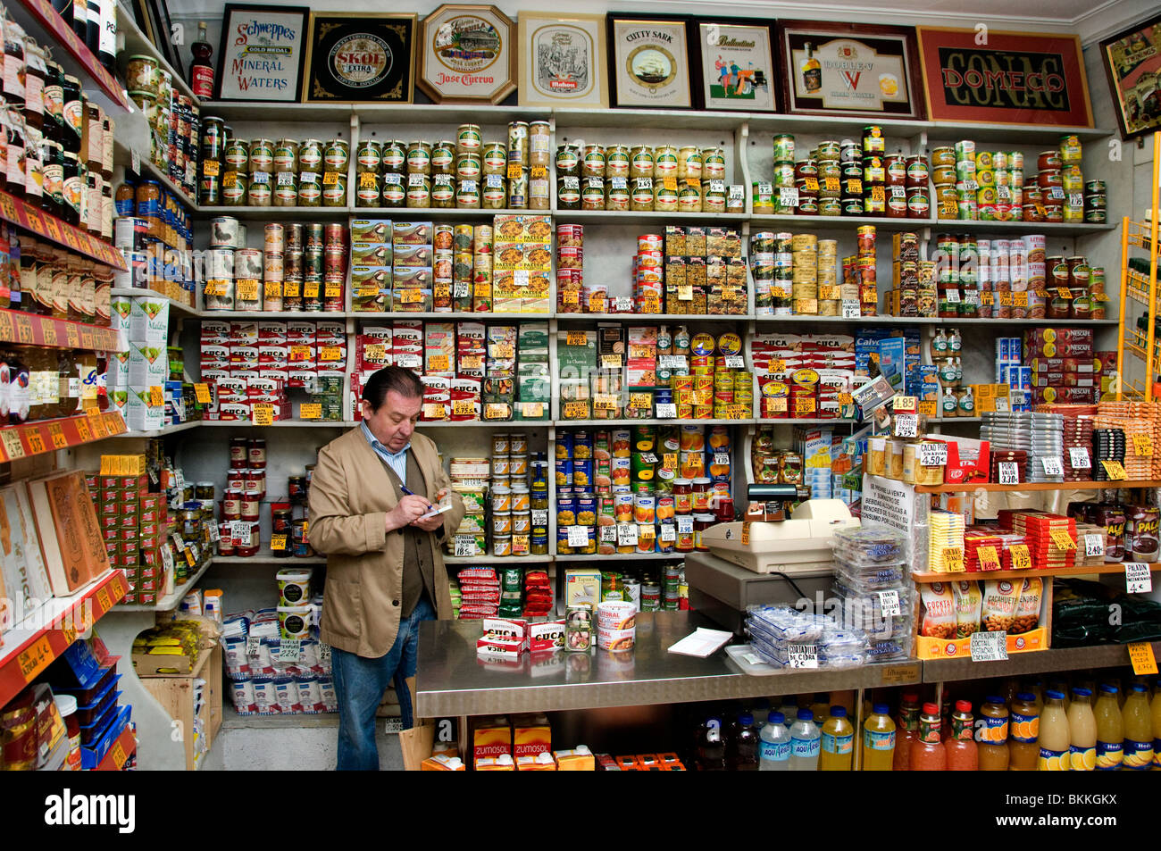 Épicerie épicerie Vieux Madrid Espagne Banque D'Images