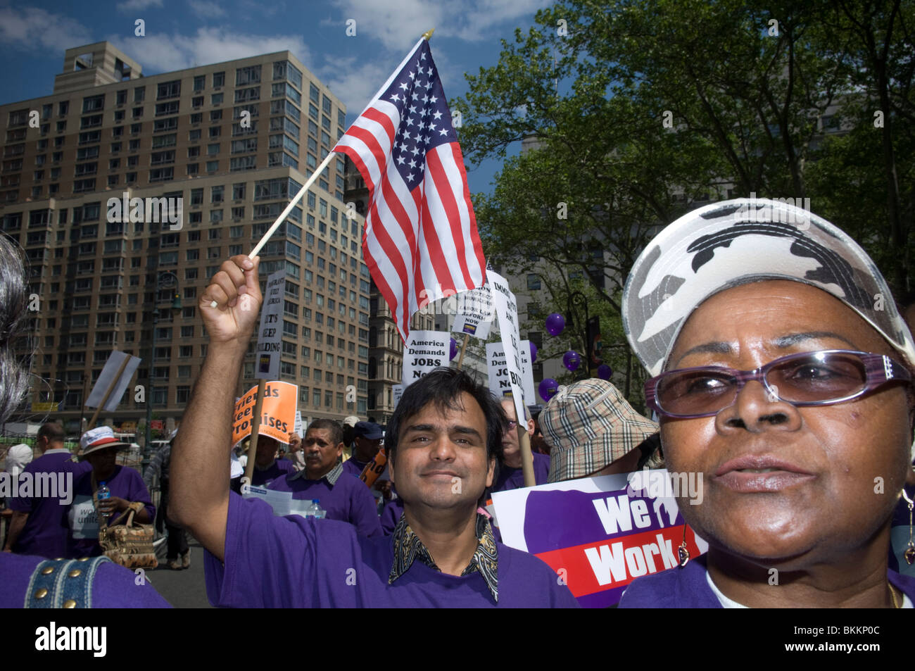 Les membres de l'Union, les immigrants et leurs partisans manifestent contre le projet de loi de l'Arizona SB 1070 dans le Lower Manhattan à New York Banque D'Images