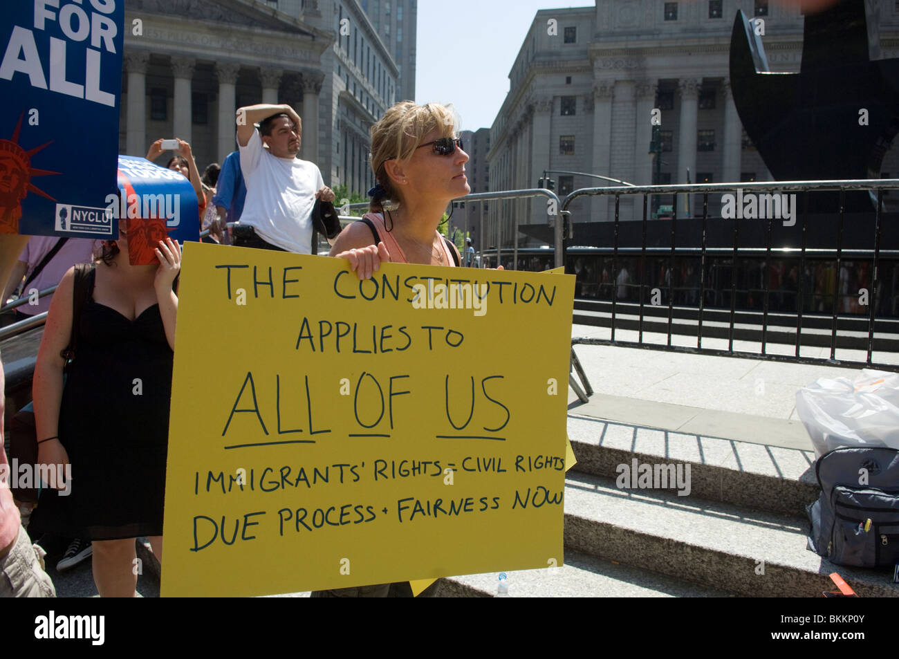 Les membres de l'Union, les immigrants et leurs partisans manifestent contre le projet de loi de l'Arizona SB 1070 dans le Lower Manhattan à New York Banque D'Images