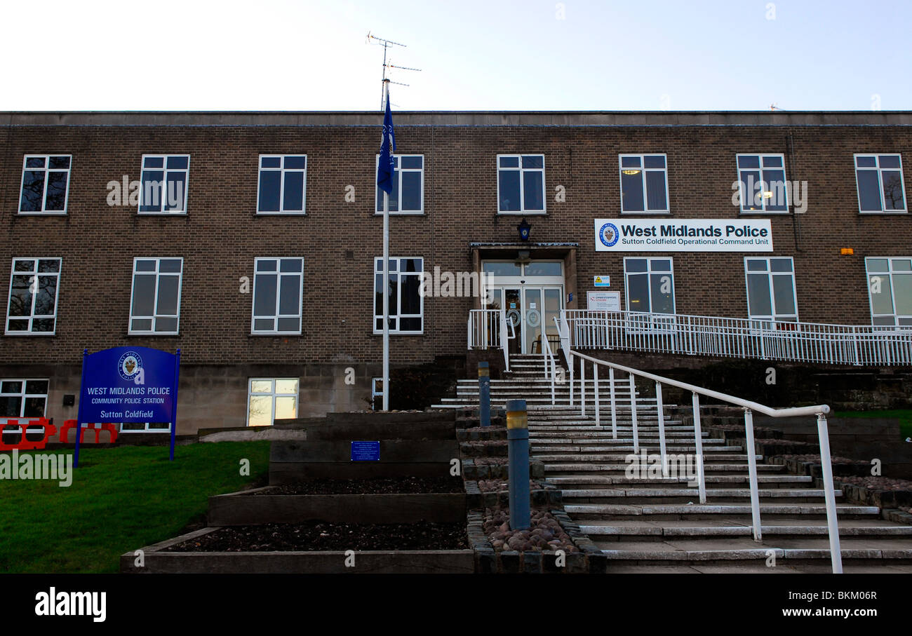 Façade de la station de police de West Midlands, Royaume-Uni. Banque D'Images