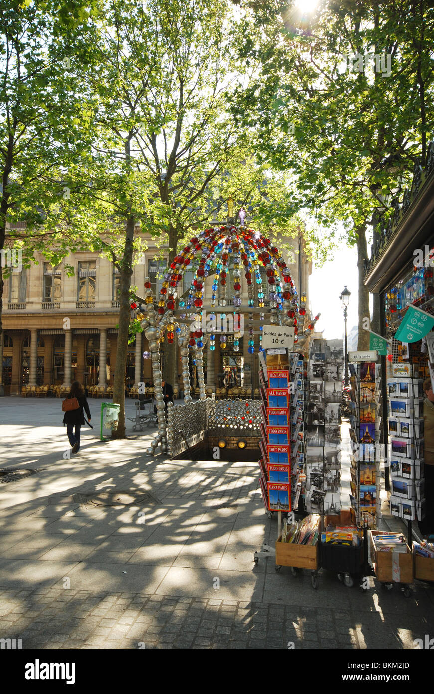 Entrée du métro Palais Royal, Place Colette Paris France Banque D'Images