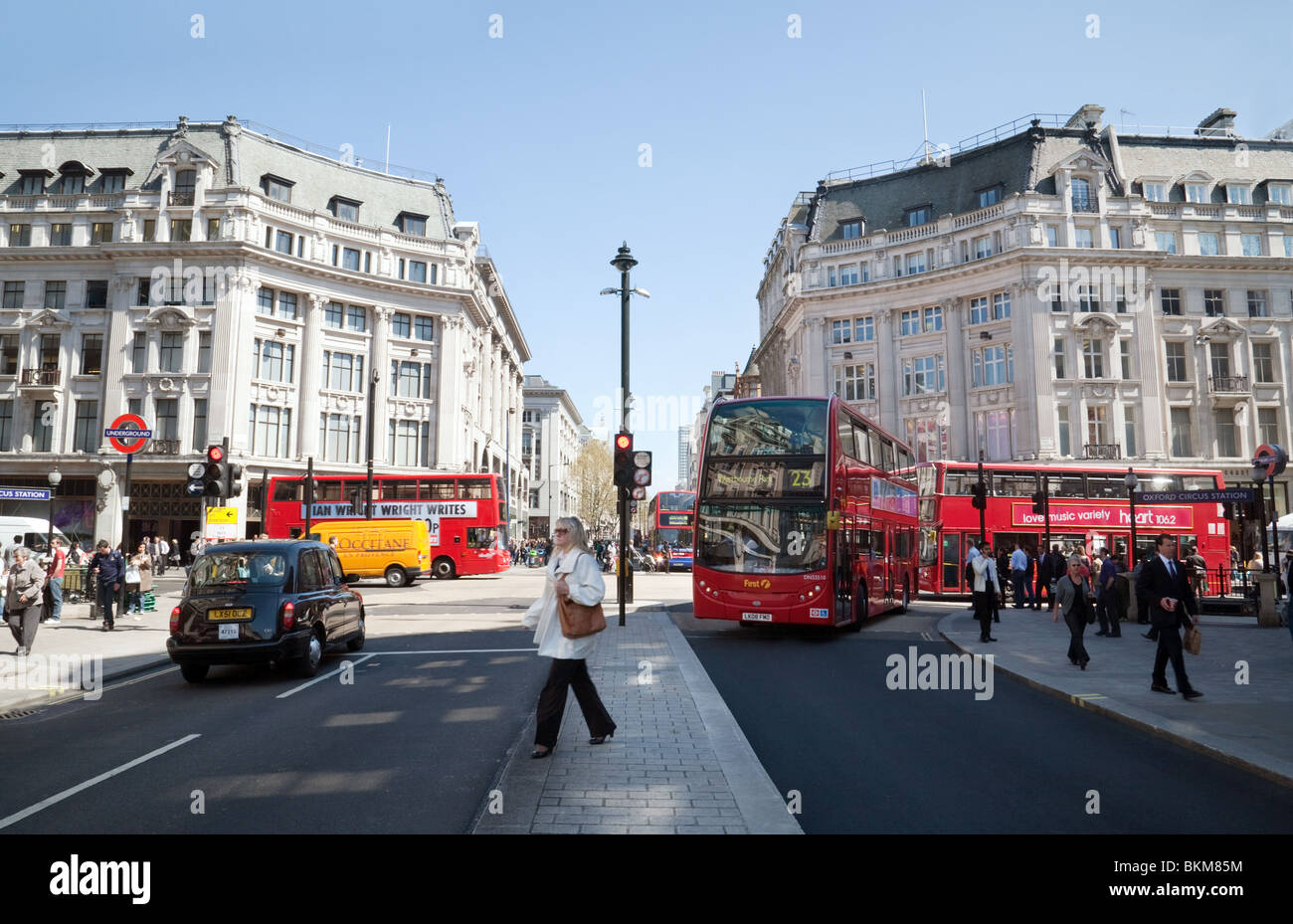 Autobus à Oxford Circus, Londres UK Banque D'Images