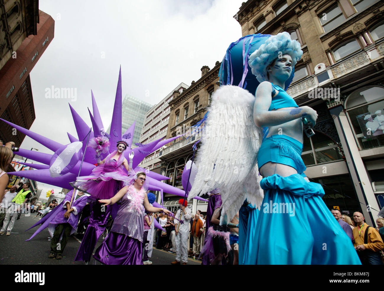 Les participants à l'événement l'Europride 2003 à Manchester, UK Banque D'Images