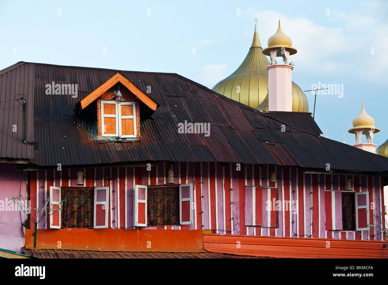 Shophouse traditionnels malais. Kuching, Sarawak, Bornéo, Malaisie. Banque D'Images