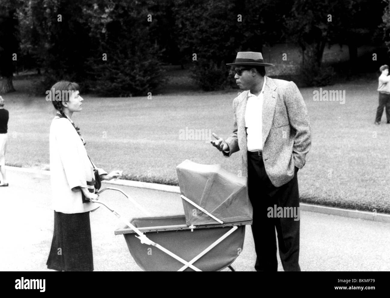 BIRD (1988), FOREST WHITAKER, DIANE VENORA BRD 027P Banque D'Images