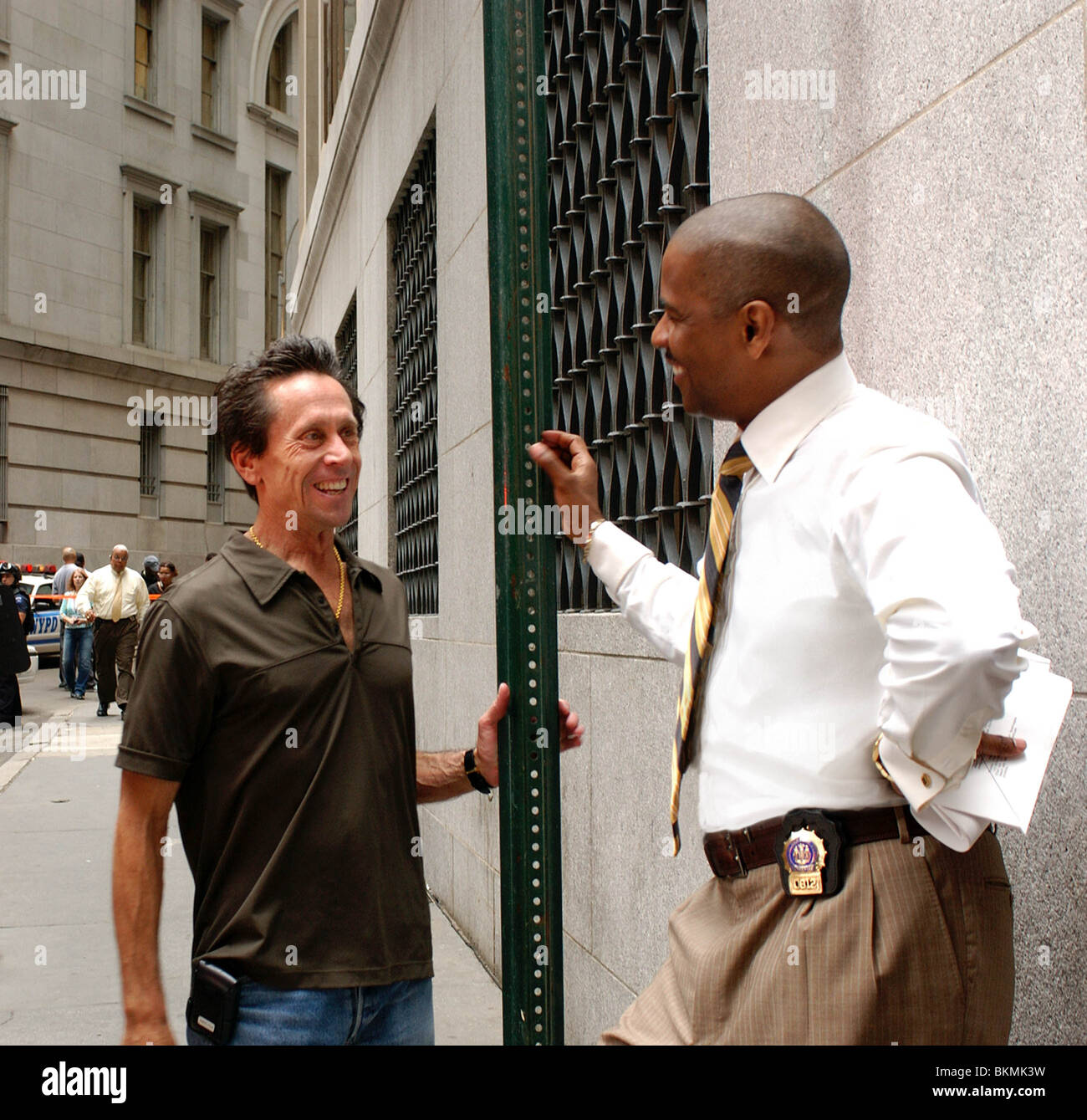 Tournage O/S 'INSIDE MAN' (2006), Brian Grazer (PRO), Denzel Washington INMN 001-F3 Banque D'Images