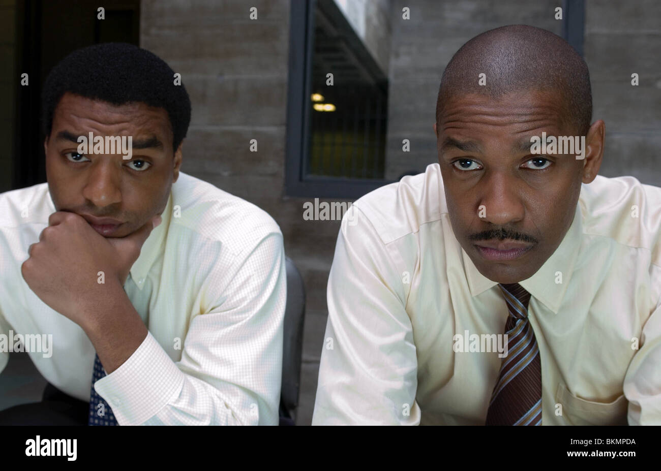 À l'intérieur de l'homme (2006) Chiwetel Ejiofor, Denzel Washington INMN 001-02 Banque D'Images