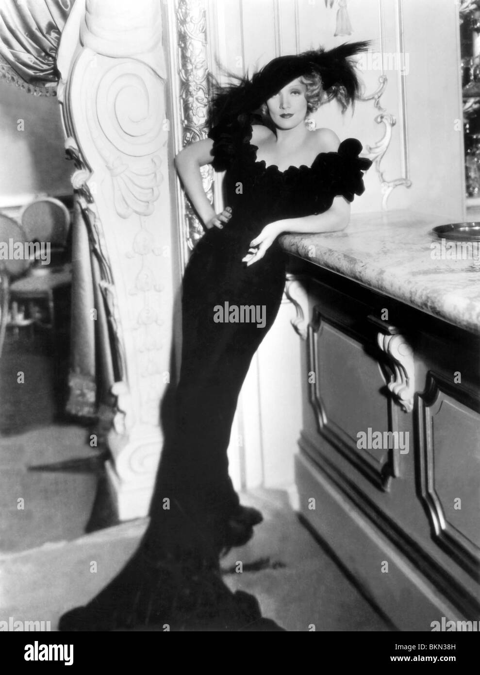 Cantique des Cantiques (1933) Marlene Dietrich, Rouben Mamoulian (DIR) SGSS 001P Banque D'Images