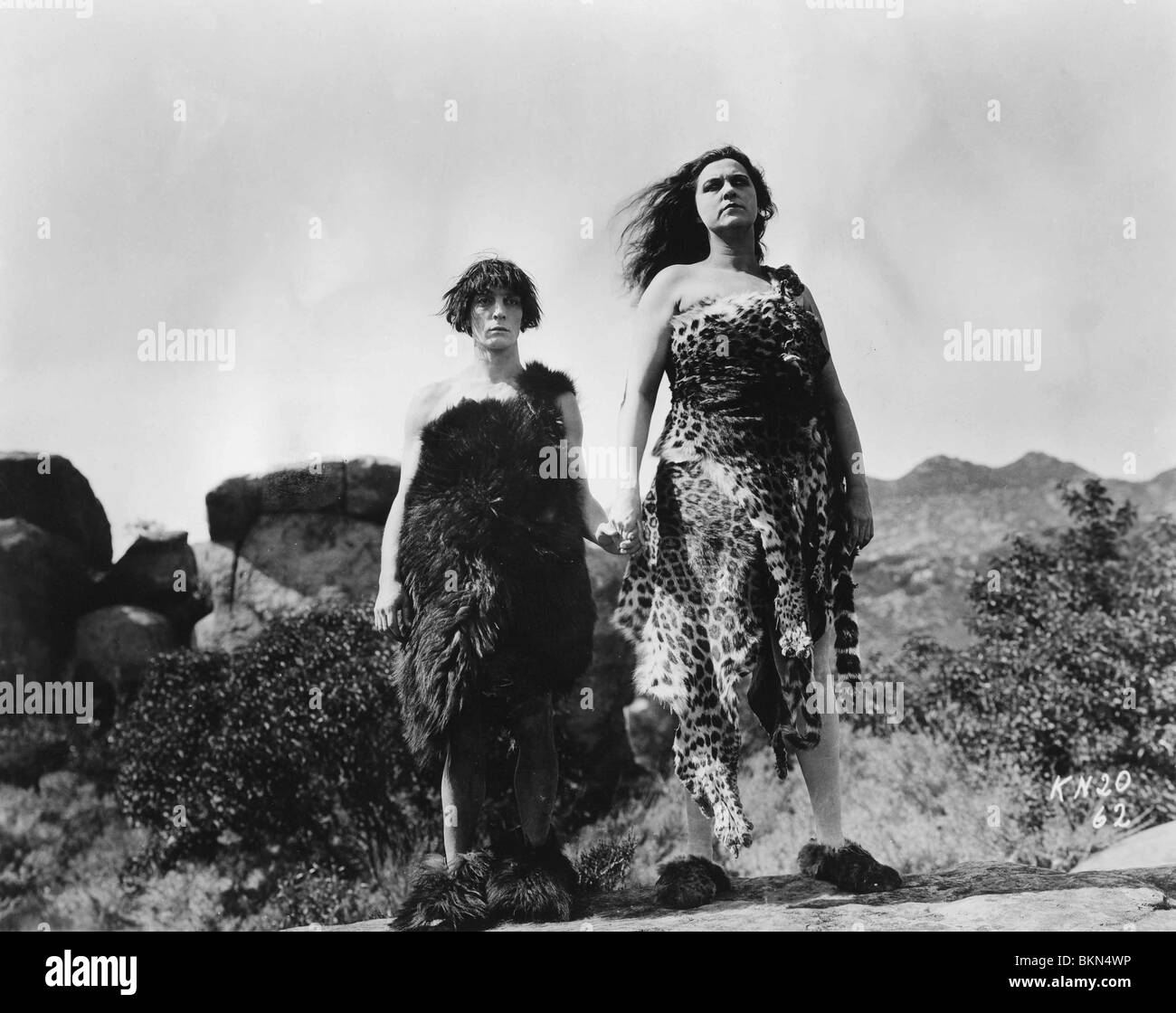 Les trois âges (1923) Buster Keaton TTAG 001-01 Banque D'Images