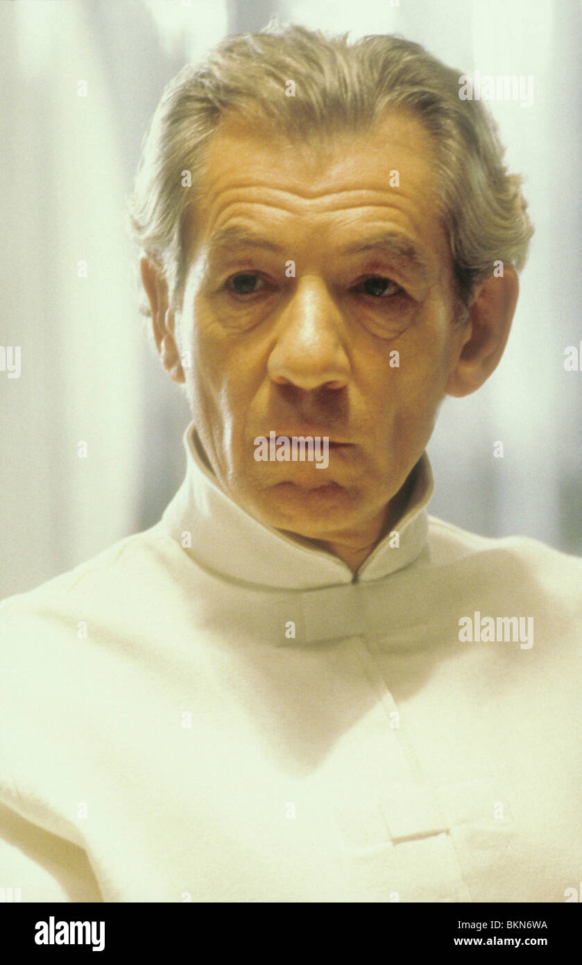 X-Men (2000) IAN MCKELLEN, magnéto MENX 154 Banque D'Images