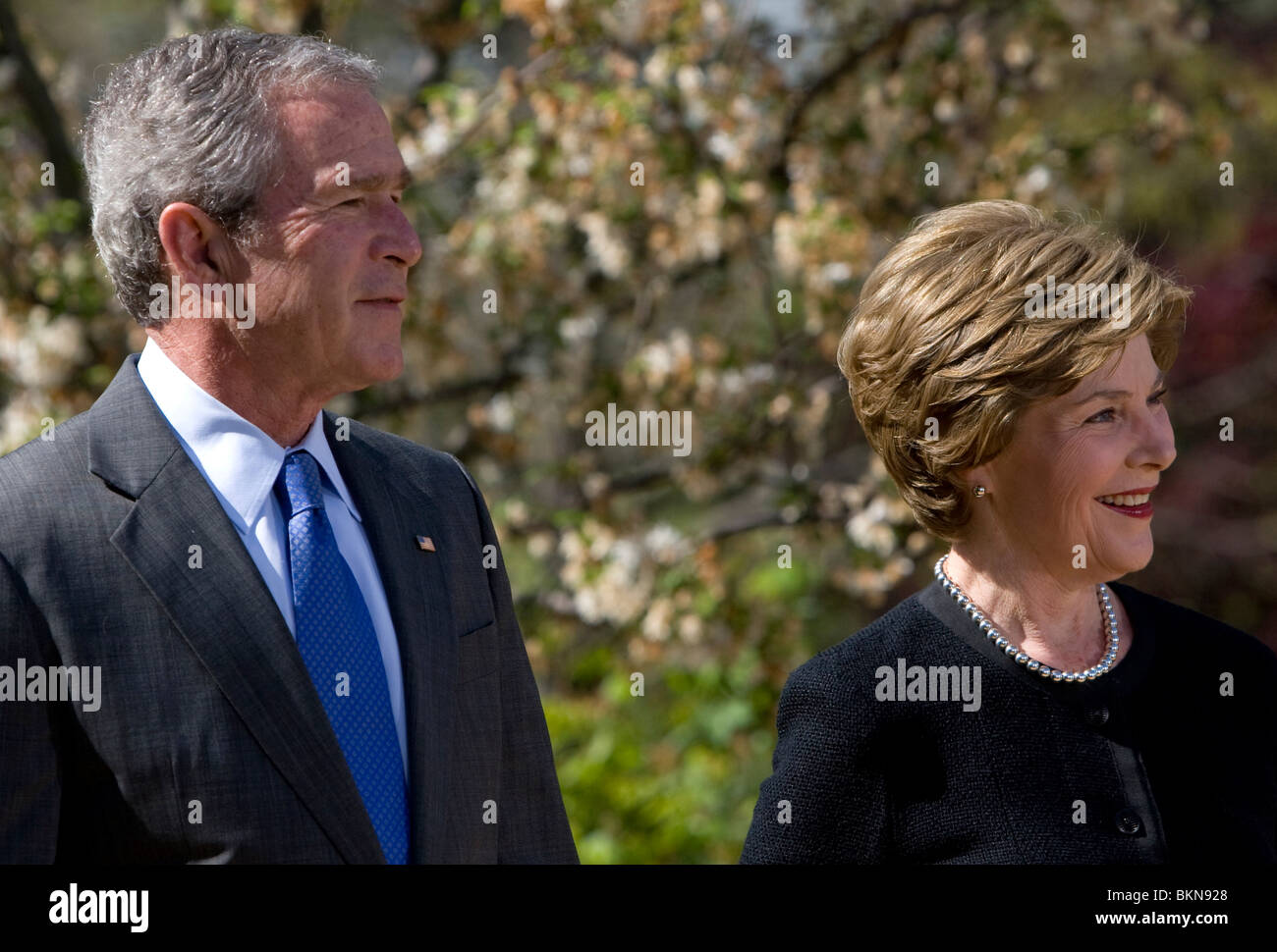 Le Président George W Bush et la Première dame Laura Bush. Banque D'Images