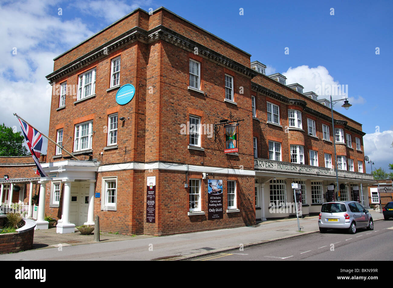 Hôtel Broadway, Broadway, Letchworth Garden City, Hertfordshire, Angleterre, Royaume-Uni Banque D'Images