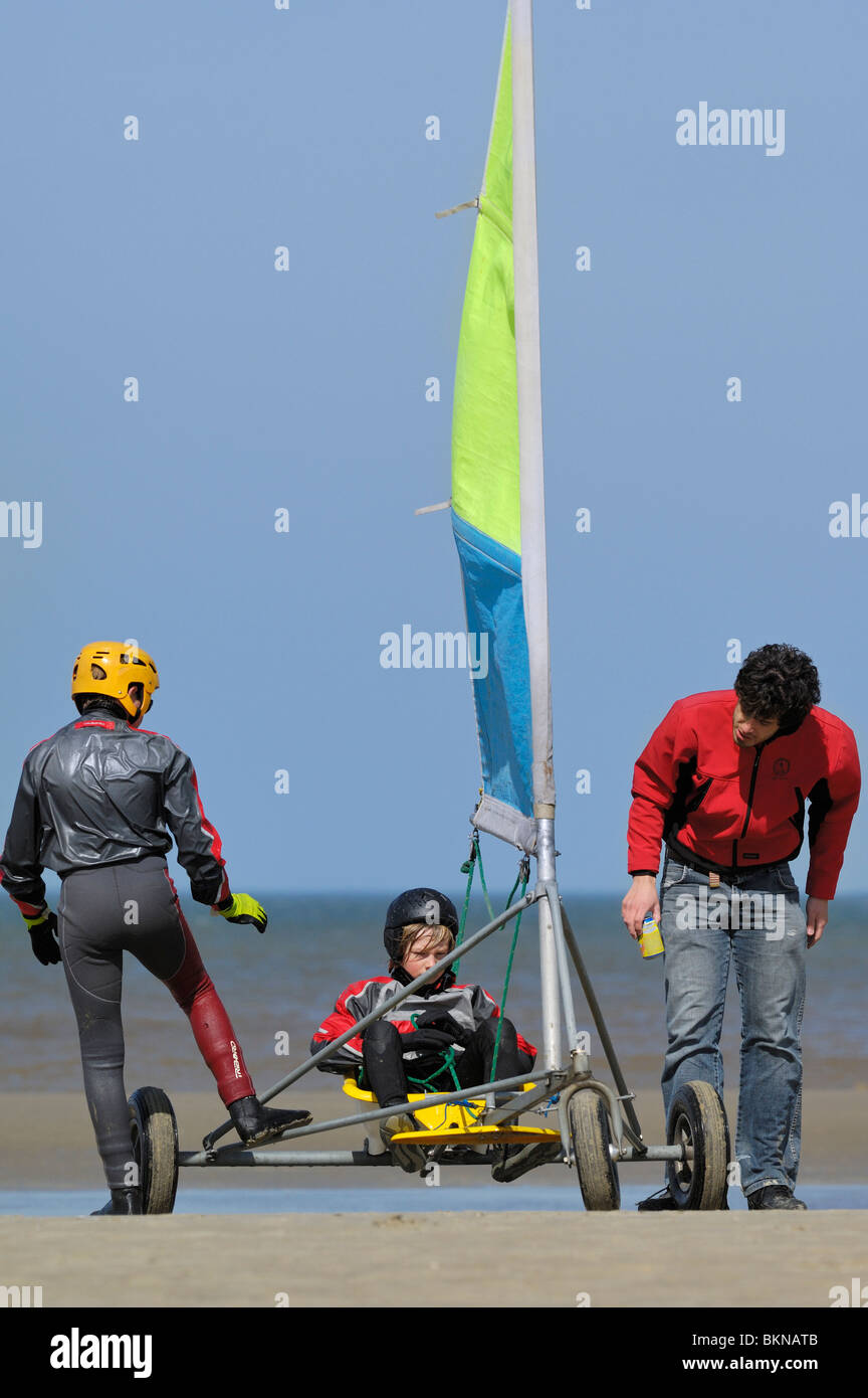 école de char à voile Banque de photographies et d'images à haute  résolution - Alamy