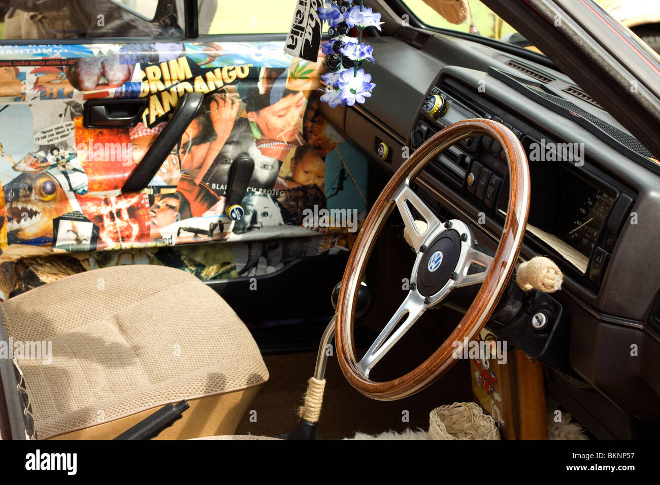 Un volant et vue de l'intérieur d'un rat Look Beetle lors du Big Bang, Santa pod raceway Angleterre Banque D'Images