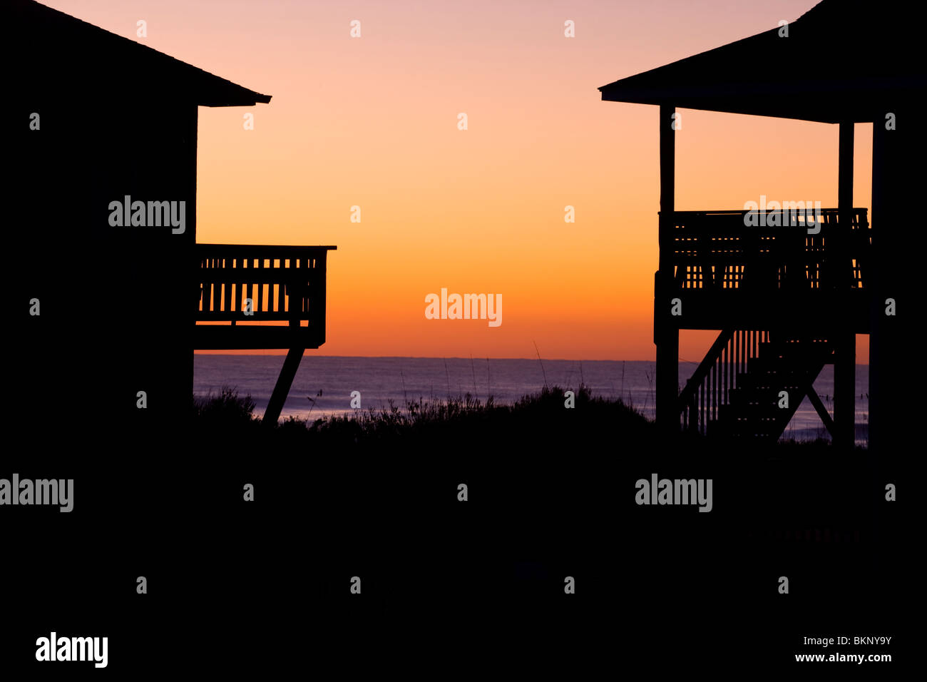 Locations à Nags Head sur l'Outer Banks de la Caroline du Nord. Banque D'Images