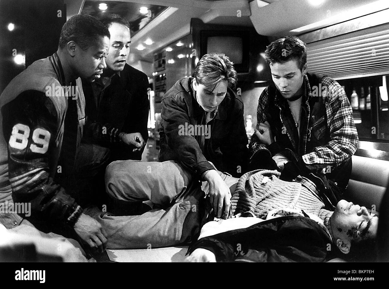 La nuit du jugement (1993) Cuba Gooding JR, Jeremy Piven, Emilio Estevez , STEPHEN DORFF JNGT P 012 Banque D'Images