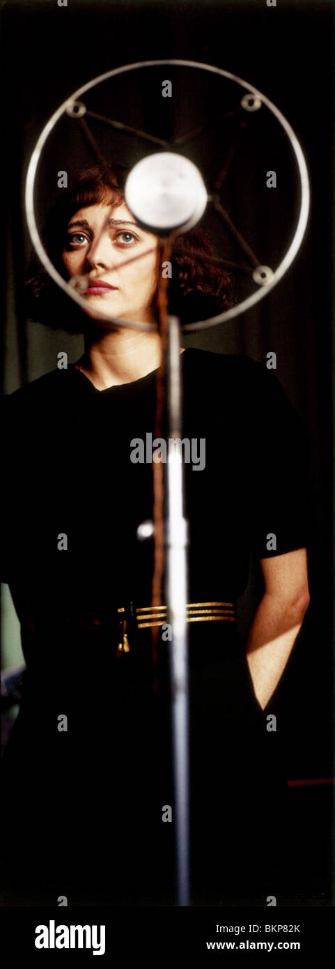 LA VIE EN ROSE (2007) LA MOME (ALT) EDITH PIAF (ALT) LA VIE PASSIONNÉE D'EDITH PIAF (ALT) Marion COTILLARD LAMM 001-04 Banque D'Images