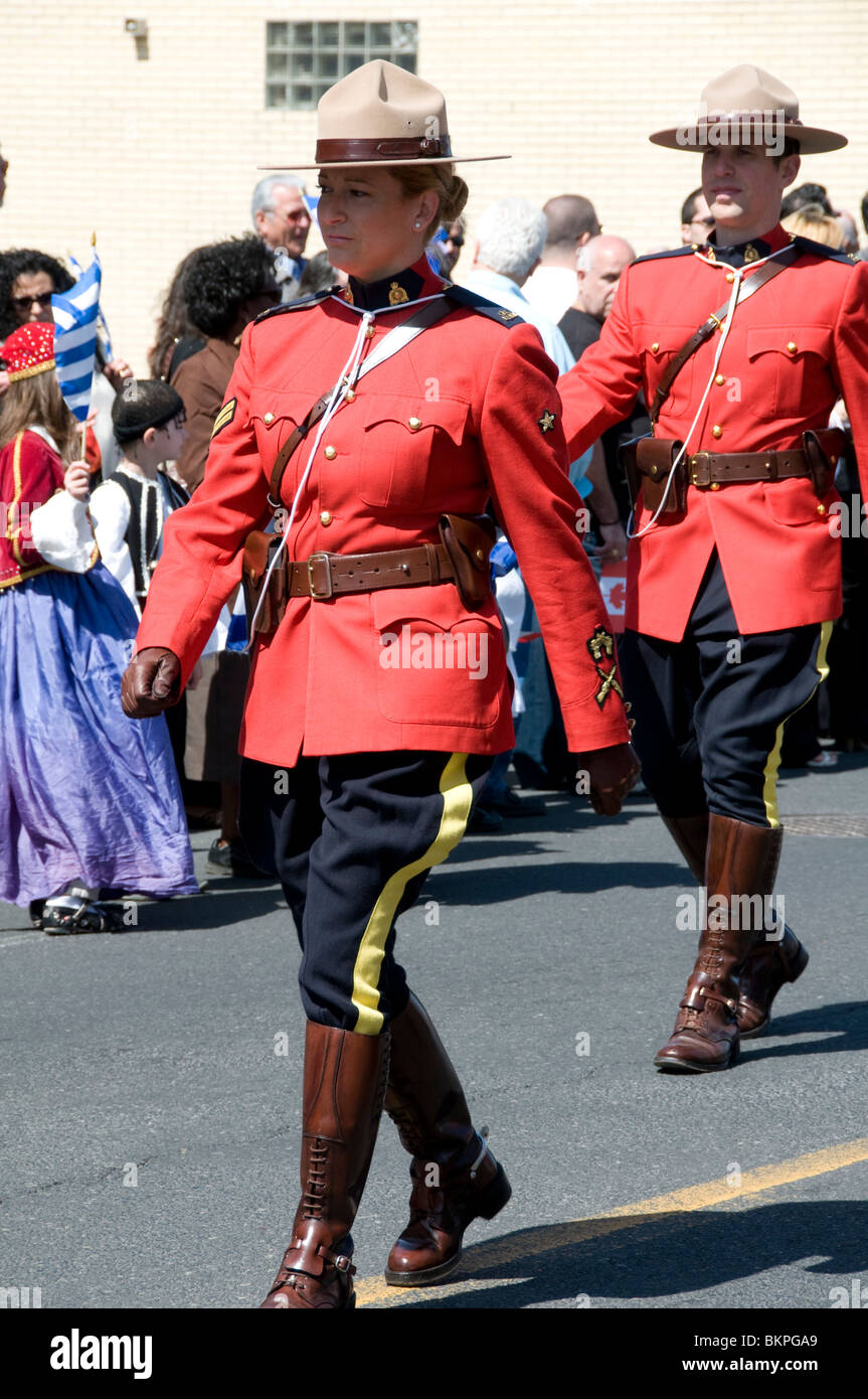 La police montée canadienne à Montréal parade Banque D'Images