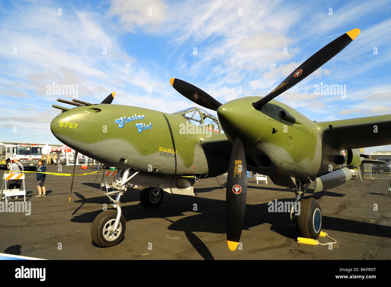 P-38 Lightning warbird exposée au spectacle aérien de la capitale de la Californie à Sacramento, à Mather Field le 13 septembre 2009 Banque D'Images